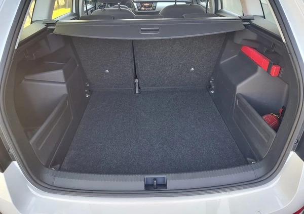 Skoda Fabia cena 38899 przebieg: 93931, rok produkcji 2019 z Urzędów małe 466